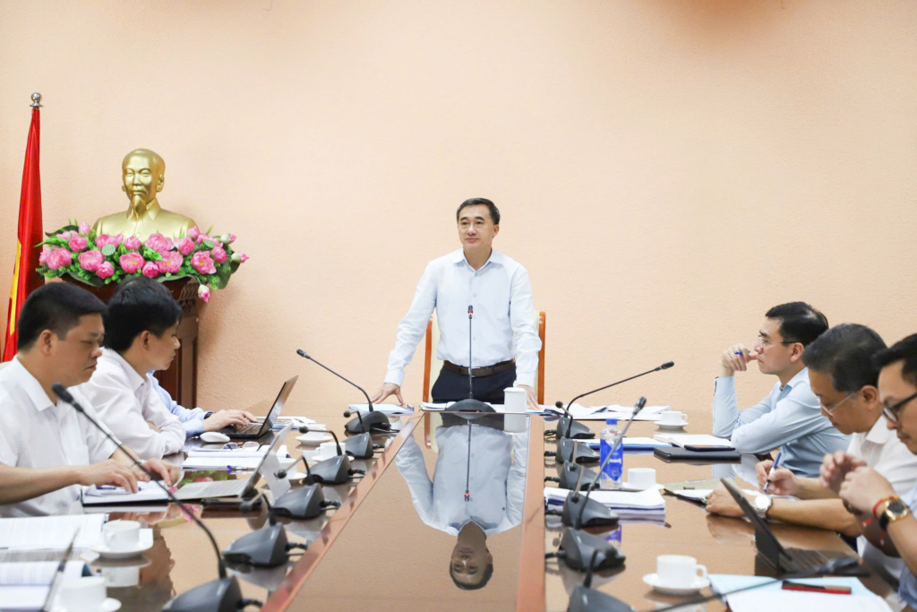 Thứ trưởng Bộ Y tế Trần Văn Thuấn: Cùng với định vị thương hiệu quốc gia cần đa dạng phương thức truyền thông về phát triển du lịch y tế